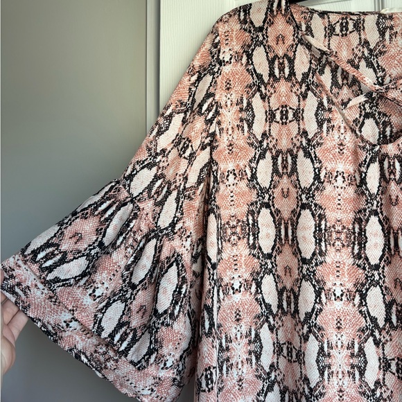 ODDY Pink and Black Snake Print Blouse - Picture 2 of 4